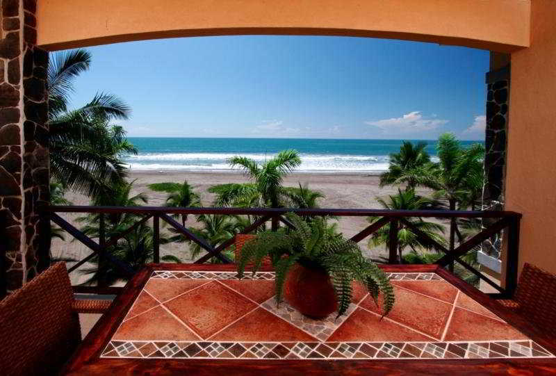 ​Delluz Bahia Encantada Jacó Esterno foto